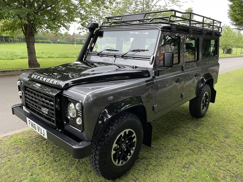 2016 Land Rover Defender 725 MILES!