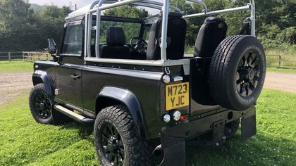 Land Rover Defender 90, TD5, Galvanised chassis