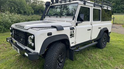 2001 Land Rover Defender 110 Td5 County Station Wagon
