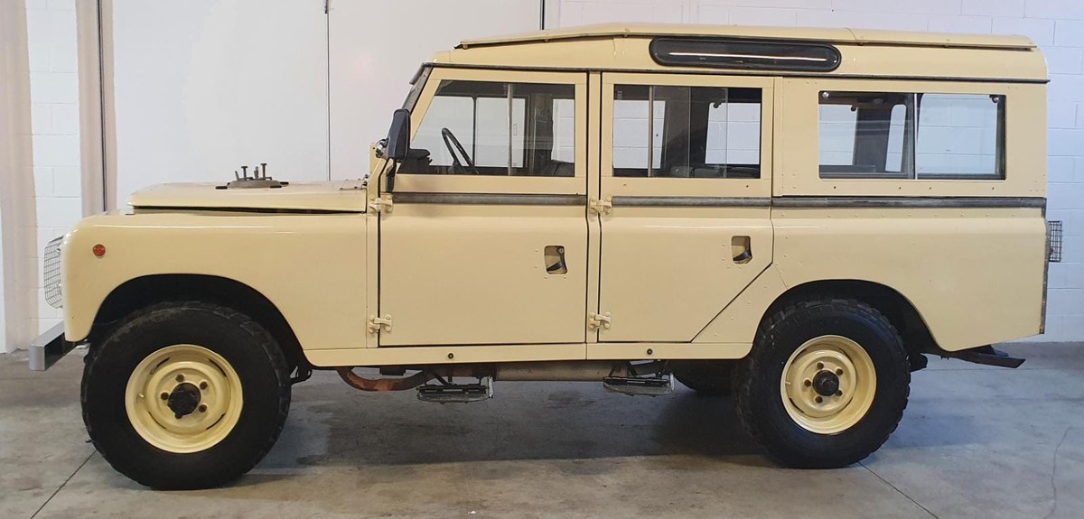1971 Land Rover Series 2a Beige Manual, 4 speed Left Hand Drive in ...