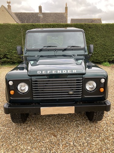 2015 Land Rover Defender L316 90