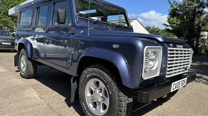2005 Land Rover Defender 110 XS Station Wagon Td5 9 seats