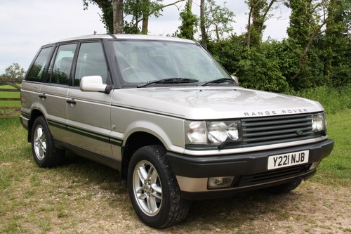2001 Land Rover Range Rover 4.6 Vogue. Stunning.