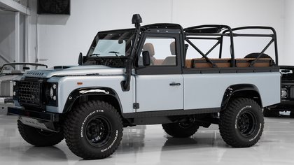1985 LAND ROVER DEFENDER 110 CONVERTIBLE BY THE LANDROVERS