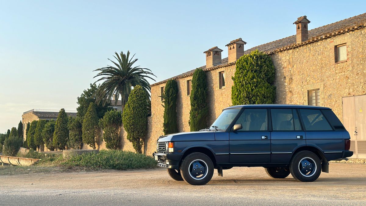1990 Land Rover Range Rover Dark blue Automatic Left Hand Drive in ...