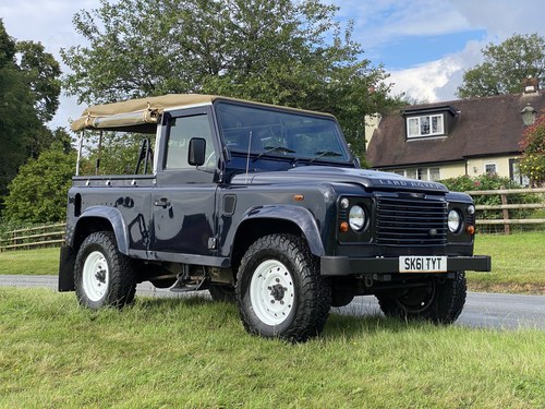 2011 Land Rover Defender L316 90
