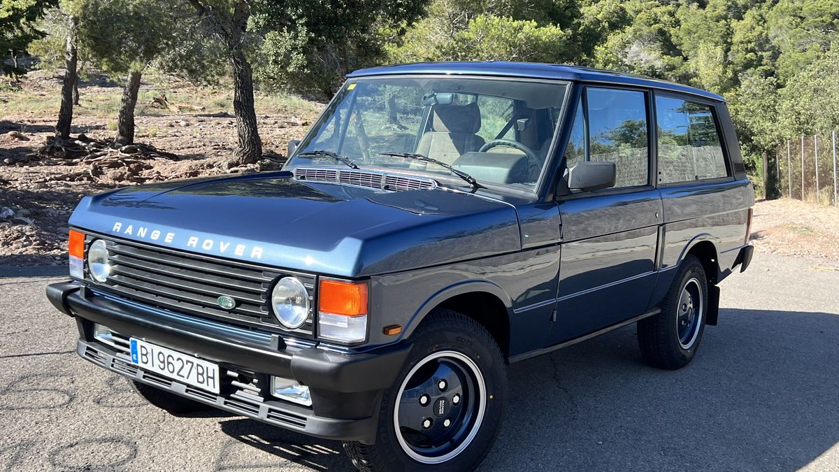 1990 Land Rover Range Rover Dark blue Manual, 5 speed Left Hand Drive ...