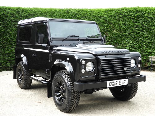 2016 LAND ROVER DEFENDER 90 2.2TDCI LIMITED EDITION LANDMARK Te koop