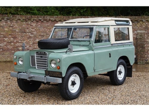 1973 Land Rover 88 Series 3 "Safari" Station Wagon A very usable Kaufen Bei