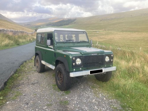 2000 Land Rover Defender L316 90