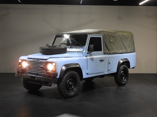 1984-86 Land Rover Defender L316 110