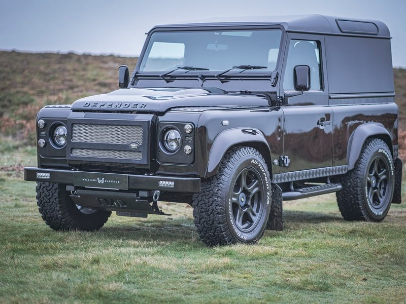 2015 Land Rover Defender 90 2.2 TDCi XS Hard Top 16000 Miles