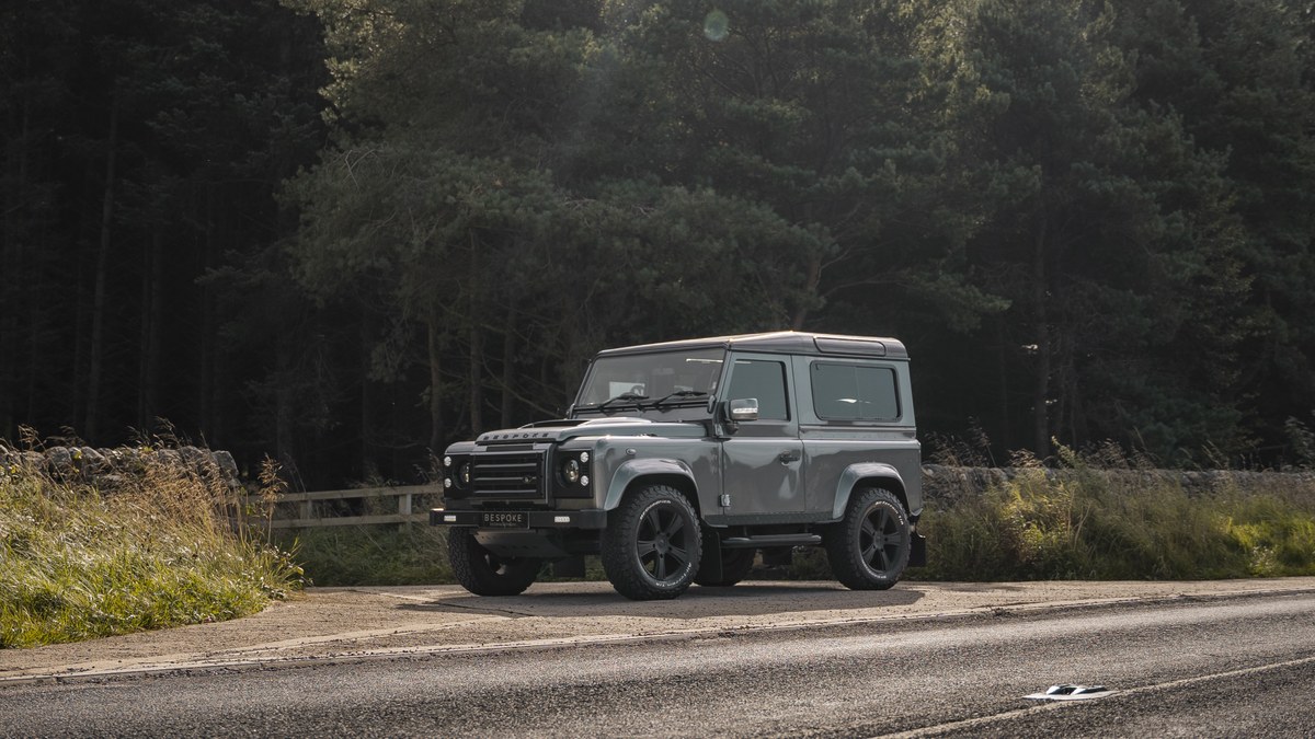 2015 Land Rover Defender Grau Automatik, 6 Gänge Rechtslenker in ...