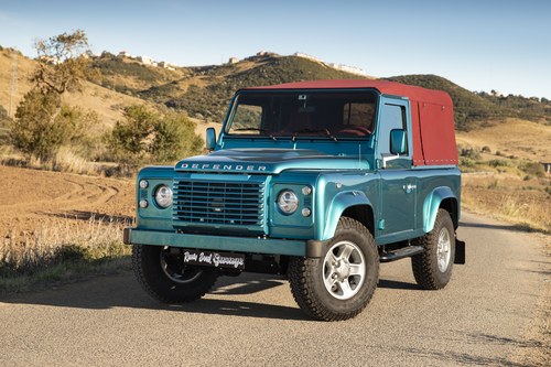 2010 Land Rover Defender 90 Soft Top