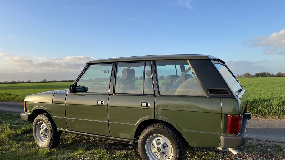 1990 Land Rover Range Rover Green Manual, 5 speed Right Hand Drive in ...