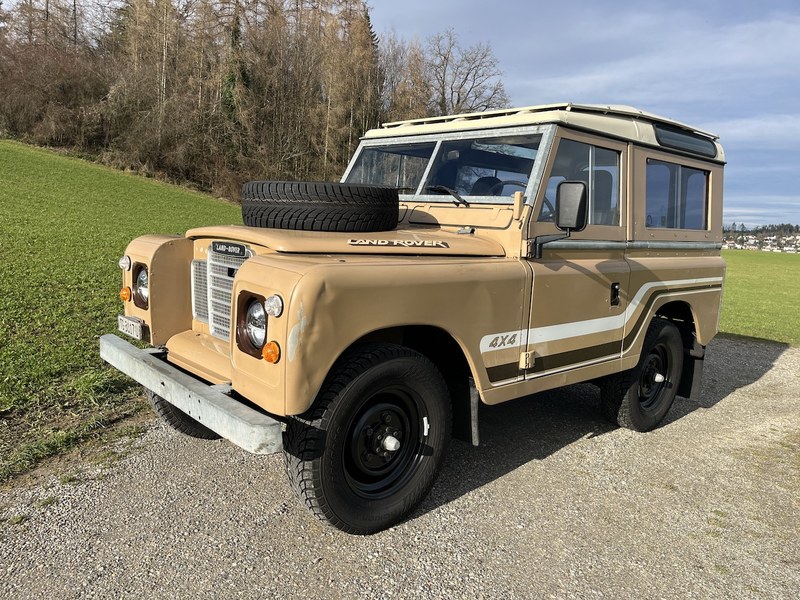 1983 Land Rover Series 3 - 1 1983 Land Rover Series 3 - 1