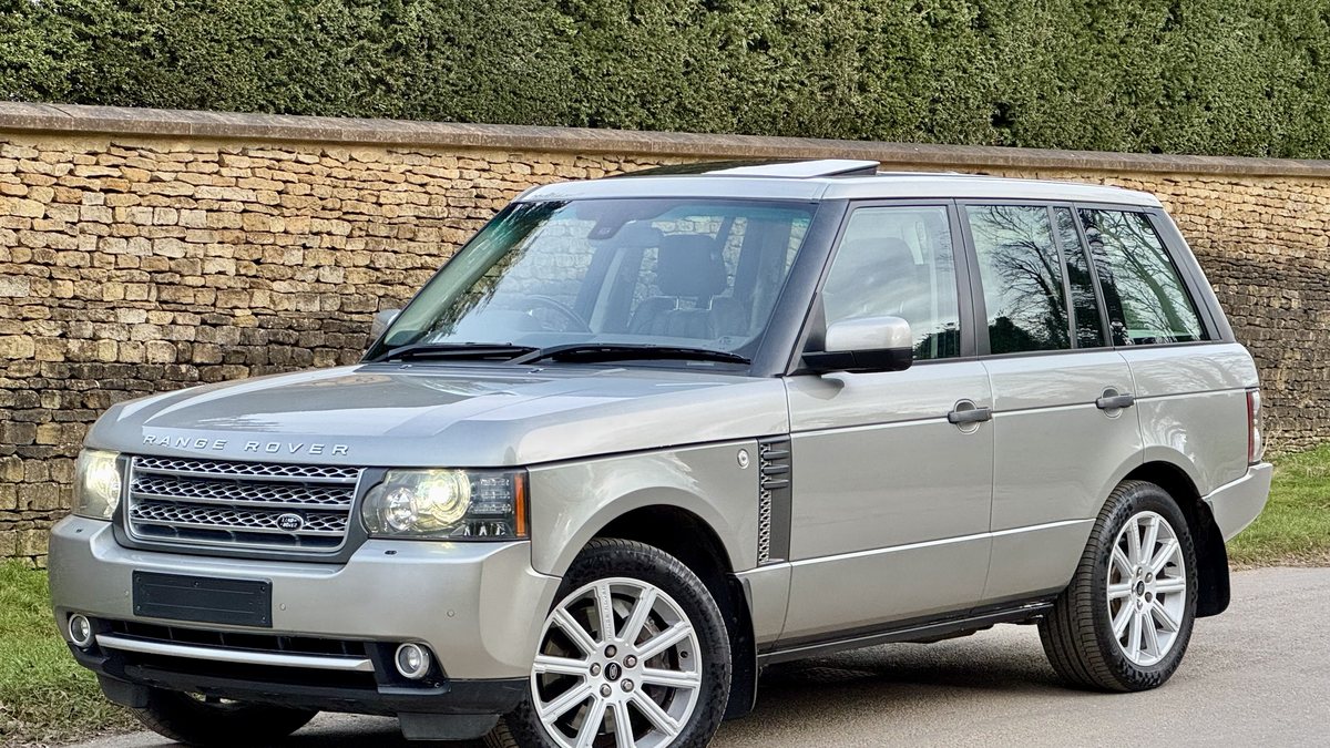 2009 Land Rover Range Rover Gold Automatic, 6 speed Right Hand Drive in ...