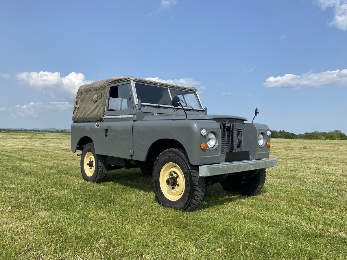Land Rover 1981 1981 Land Rover Series 3 Grey Manual, 4 speed Right Hand Drive in ...