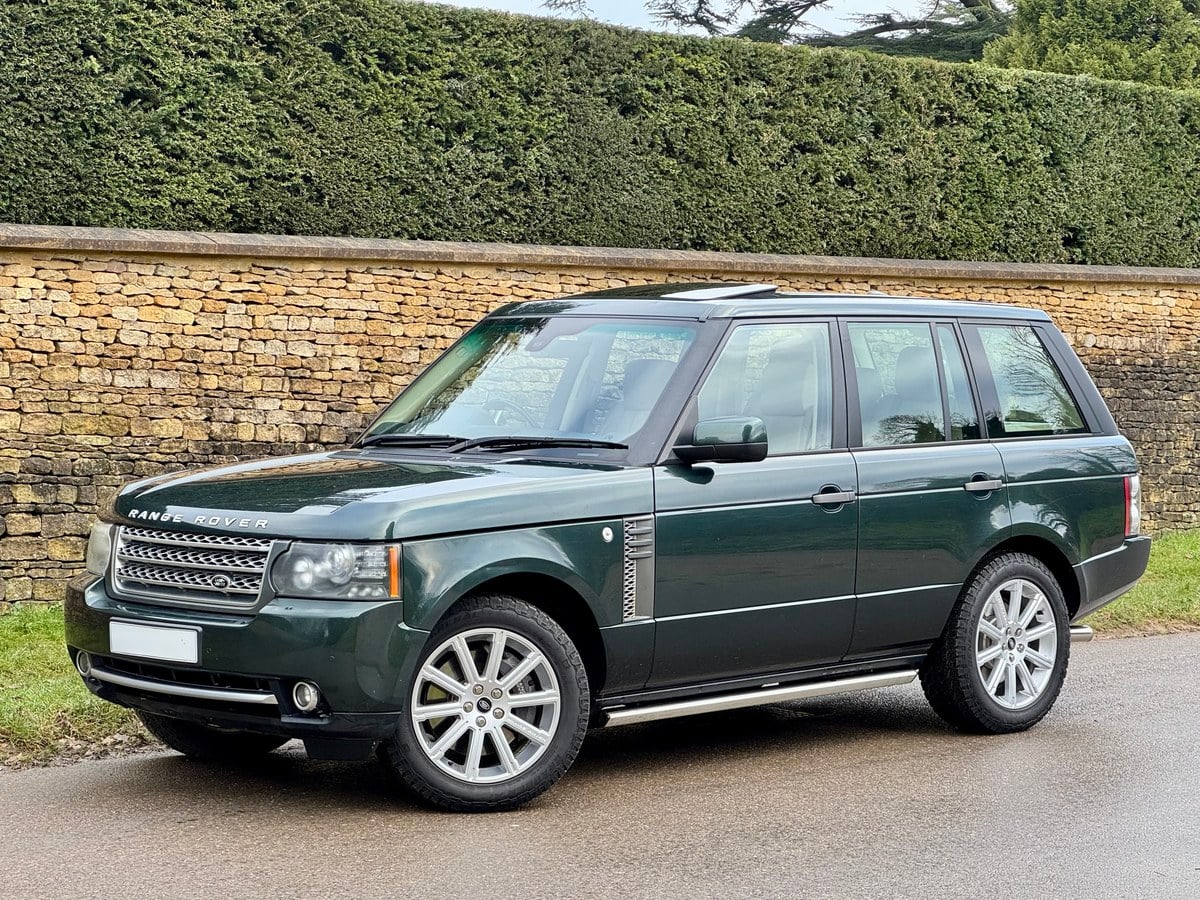 2010 Land Rover Range Rover Green Automatic, 6 speed Right Hand Drive ...