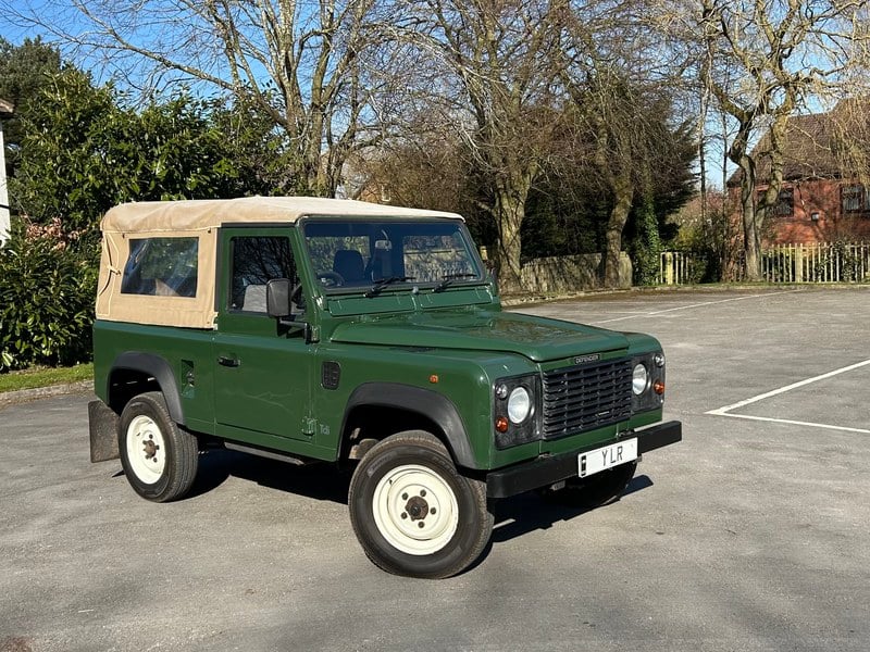 Rapid Classics: Eine Suche. Alle Oldtimer. 30 » Rapid Classics: Eine Suche. Alle Oldtimer. Defender 90 Soft Top 300 Tdi 1 OWNER, 89K, FSH *USA XPORTBLE