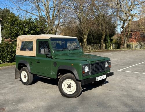 1998 Defender 90 Soft Top 300 Tdi 1 OWNER, 89K, FSH *USA XPORTBLE VENDUTO