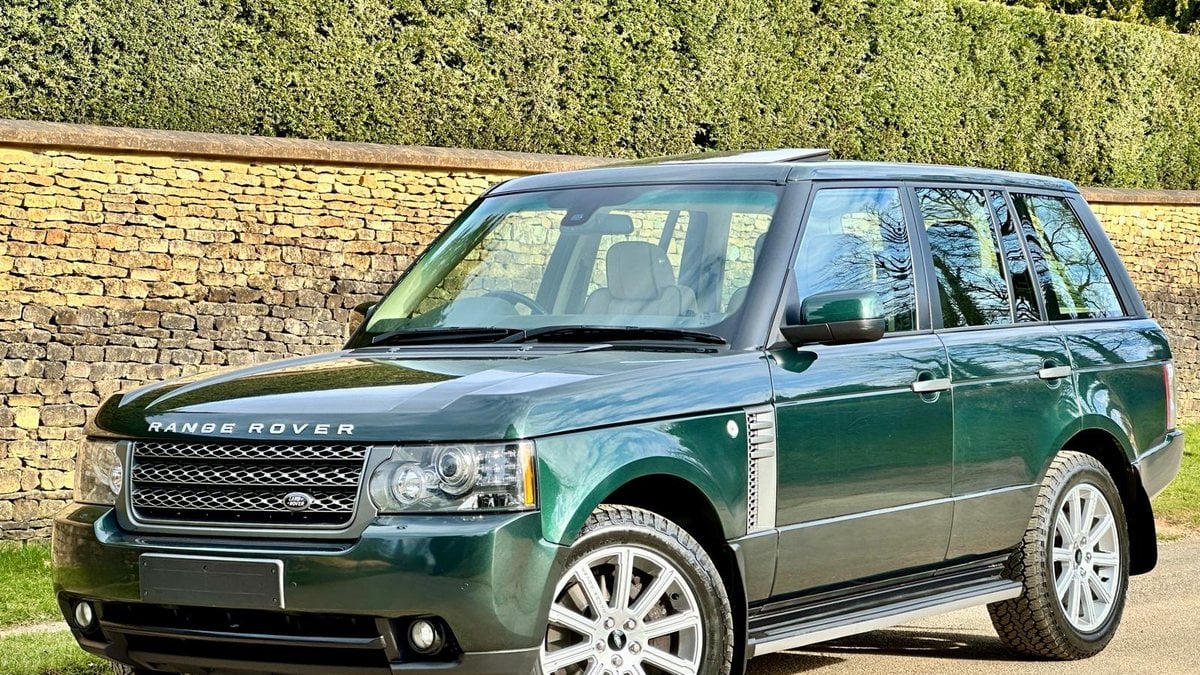 2010 Land Rover Range Rover Green Automatic, 7+ speed Right Hand Drive ...
