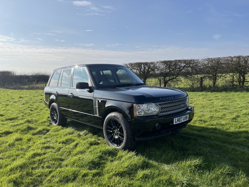 2011 Land Rover Range Rover Green Automatic, 7+ speed Right Hand Drive ...