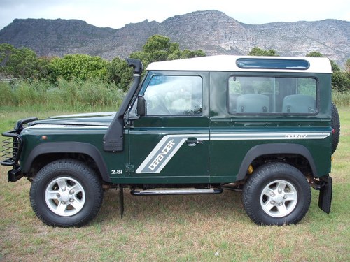 1998 LAND ROVER DEFENDER 90 2.8i - ONLY 656 EVER MADE