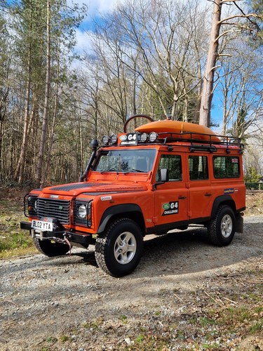 2002 Land Rover Defender 110 G4 challenge