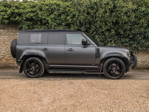 2022 Land Rover Defender 110 V8 P525 Carpathian Edition In vendita