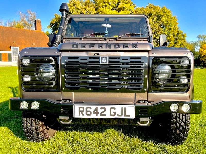Rapid Classics: Eine Suche. Alle Oldtimer. 21 » Rapid Classics: Eine Suche. Alle Oldtimer. 1998 Land Rover Defender L316 90