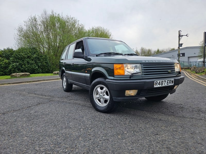 Rapid Classics: Eine Suche. Alle Oldtimer. 12 » Rapid Classics: Eine Suche. Alle Oldtimer. 1998 Land Rover Range Rover P38 Rare 4.0 Manual V8 43k