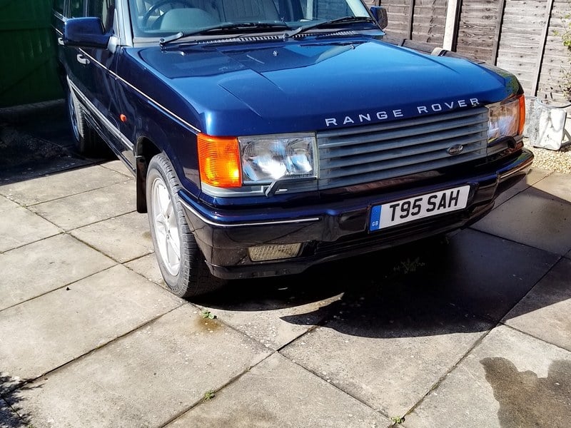 Rapid Classics: Eine Suche. Alle Oldtimer. 28 » Rapid Classics: Eine Suche. Alle Oldtimer. 1998 Land Rover Range Rover P38