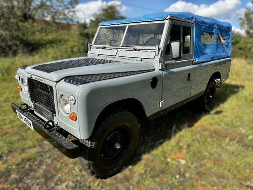 excellent 1981 land rover series III 109 'stage 1' V8 29000m VERKAUFT