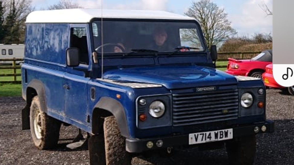 1999 Land Rover Defender Beige Manual, 5 speed Right Hand Drive in ...