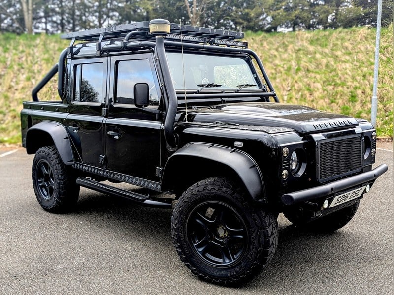 Rapid Classics: Eine Suche. Alle Oldtimer. 8 » Rapid Classics: Eine Suche. Alle Oldtimer. 2016 Land Rover Defender L316 110
