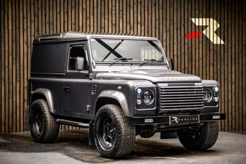 2015 Land Rover Defender 90 2.2 TDCi XS Hard Top SUV 4WD SWB Kaufen Bei