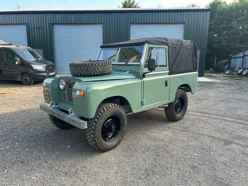 Rapid Classics: Eine Suche. Alle Oldtimer. 26 » Rapid Classics: Eine Suche. Alle Oldtimer. 1963 Land Rover Series 2a