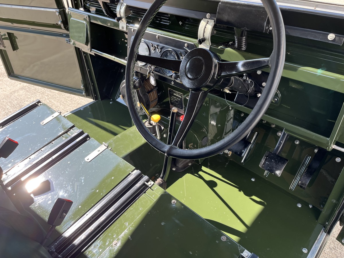 1968 Land Rover Series 2a Grün Handschaltgetriebe, 4 Gänge Rechtslenker ...