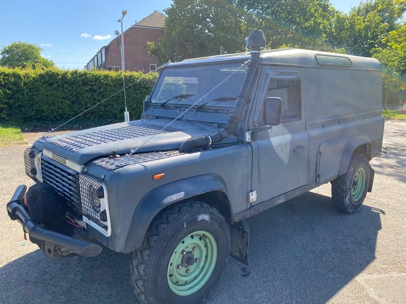Rapid Classics: Eine Suche. Alle Oldtimer. 15 » Rapid Classics: Eine Suche. Alle Oldtimer. 1987 Land Rover Defender L316 110