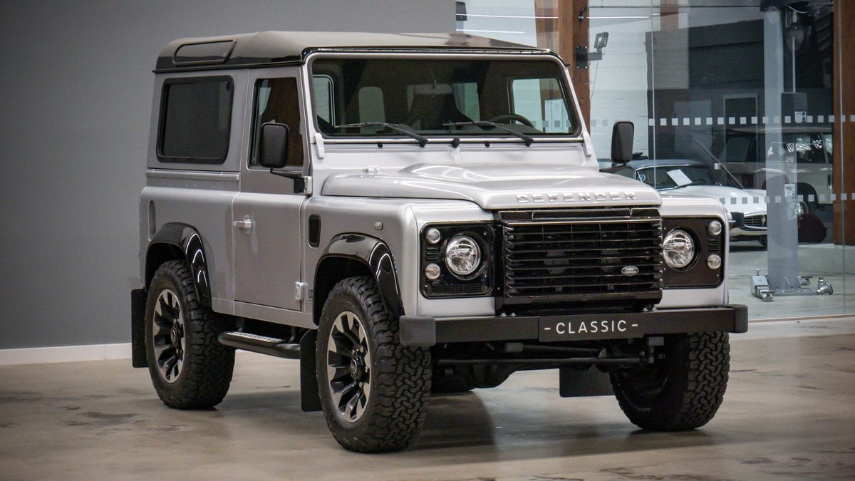 Silver Defender Range Rover 2015 Land Rover Defender Silver Automatic, 7+ speed Left Hand Drive in ...