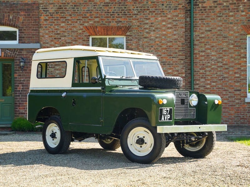 Rapid Classics: Eine Suche. Alle Oldtimer. 8 » Rapid Classics: Eine Suche. Alle Oldtimer. 1960 Land Rover Series II 88" Hardtop Station Wagon