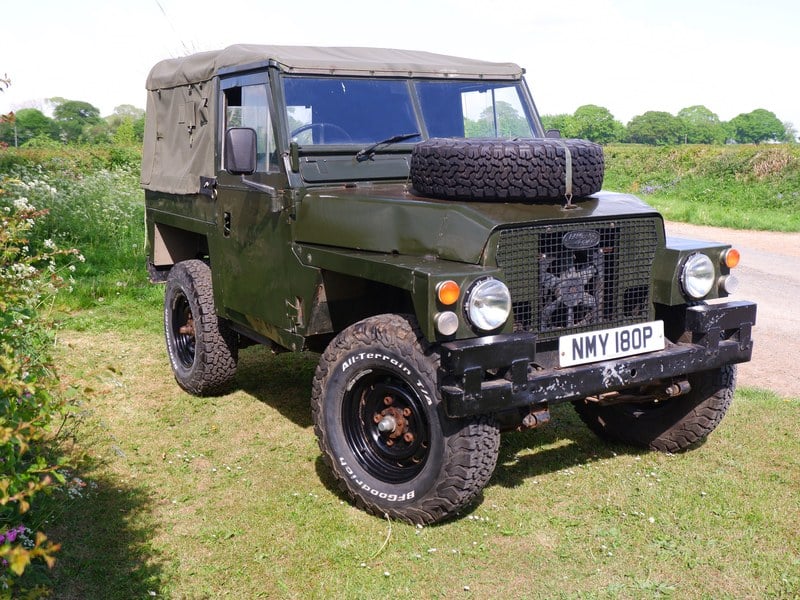 Rapid Classics: Eine Suche. Alle Oldtimer. 12 » Rapid Classics: Eine Suche. Alle Oldtimer. 1976 Land Rover Series 3