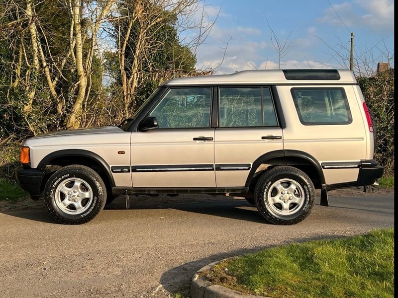 Rapid Classics: Eine Suche. Alle Oldtimer. 14 » Rapid Classics: Eine Suche. Alle Oldtimer. 2001 Land Rover Discovery L318 Genuine 69k miles!!
