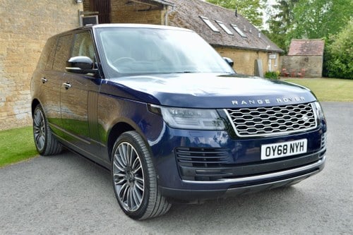 2018 Land Rover Range Rover 5.0 P525 V8 Autobiography SUV 5d In vendita