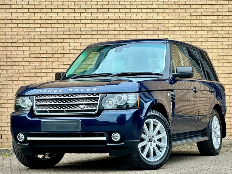 Rapid Classics: Eine Suche. Alle Oldtimer. 11 » Rapid Classics: Eine Suche. Alle Oldtimer. Land Rover Range Rover 4.4 TD V8 Westminster L322