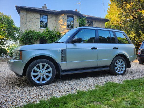 LOW MILEAGE 4.2 SUPERCHARGED AUTOBIOGRAPHY EDITION