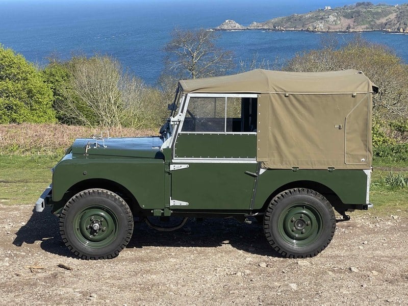1952 Land Rover Series 1 - 2 1952 Land Rover Series 1 - 2