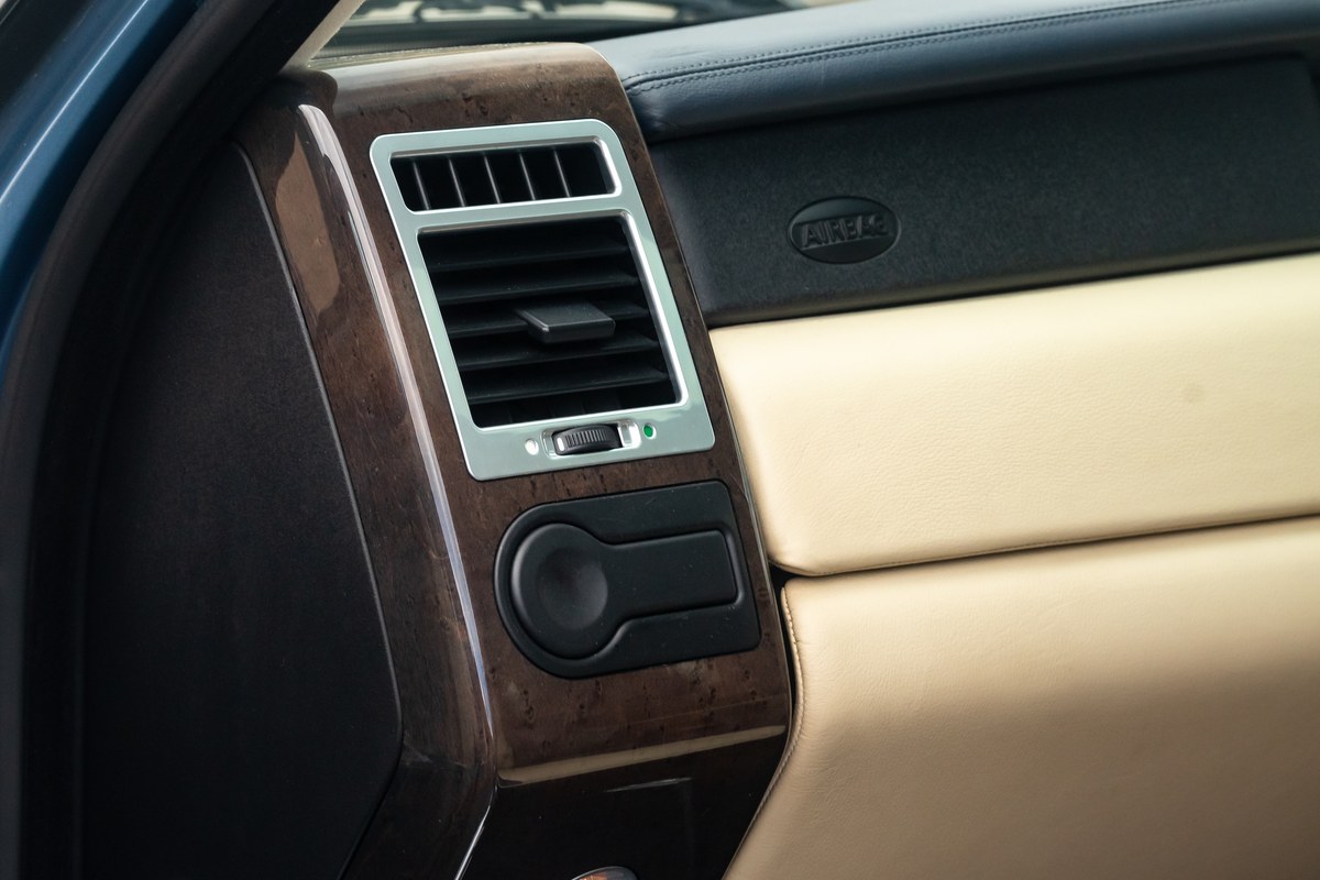 2002 Land Rover Range Rover Blue Automatic, 5 speed Right Hand Drive in ...