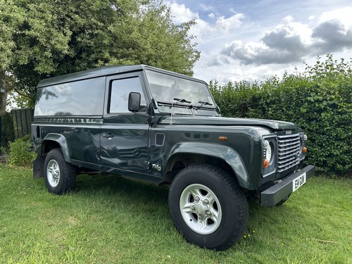2005 Land Rover Defender L316 110
